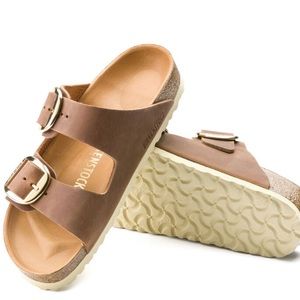 Birkenstock - Arizona Big Buckle
Oiled Leather
